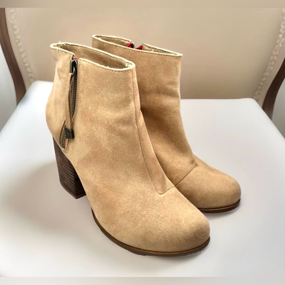 Zara Women’s Trafaluc Tan Suede Heeled Boots Sz US 8.5 EU 39